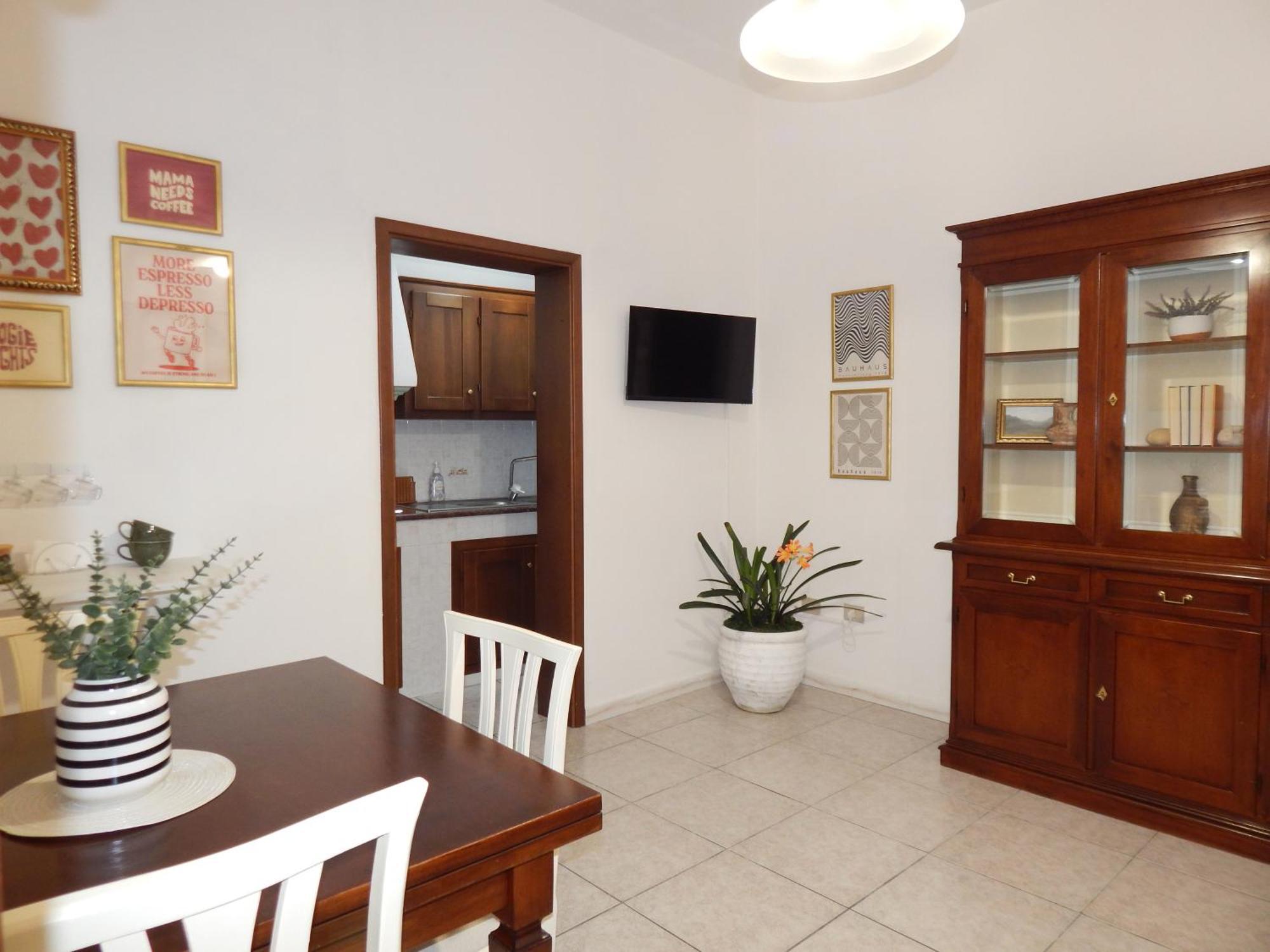 Casa Lia - Independent Apartment In The Gulf Of Orosei Galtellì Buitenkant foto
