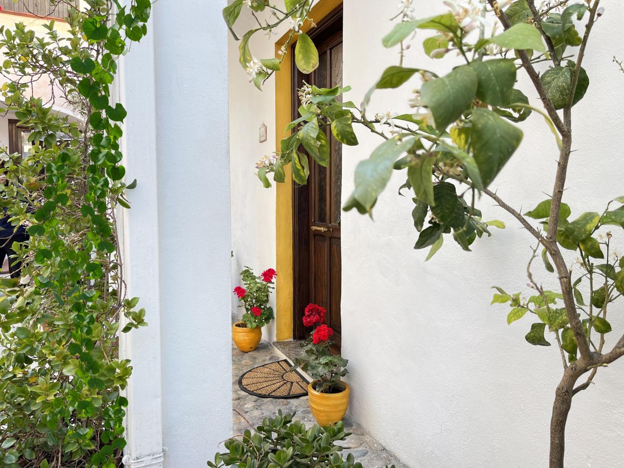 Casa Lia - Independent Apartment In The Gulf Of Orosei Galtellì Buitenkant foto