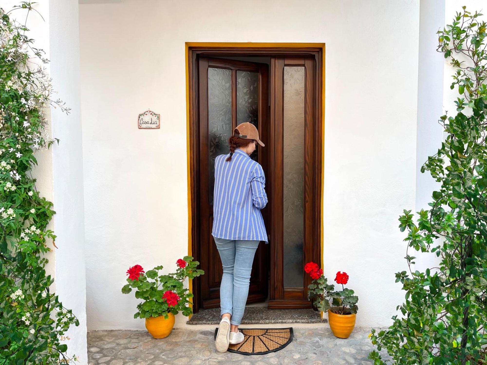 Casa Lia - Independent Apartment In The Gulf Of Orosei Galtellì Buitenkant foto